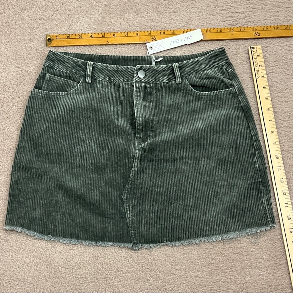 NWT SHE + SKY GREEN CORDUROY LARGE MINI SKIRT